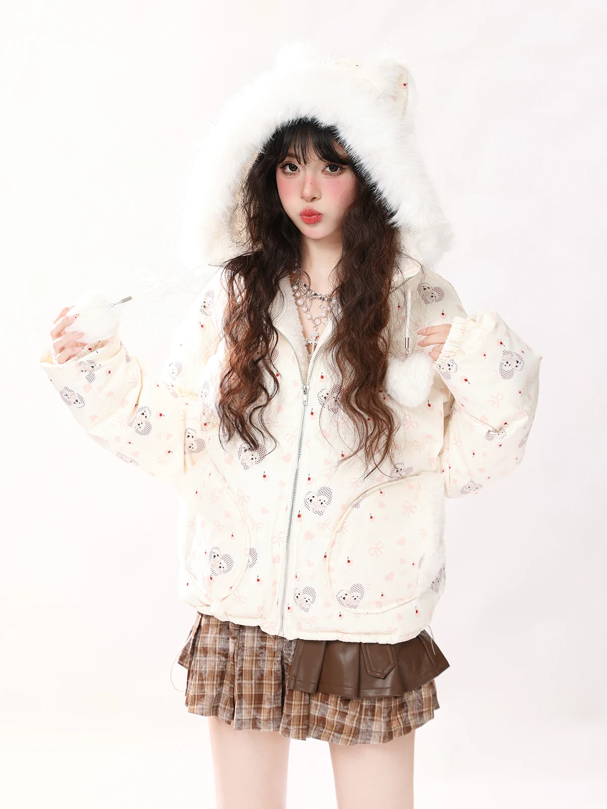 ENJOG Новая женская теплая хлопковая куртка с капюшоном и милым принтом собаки, свободного кроя, зимняя одежда с длинными рукавами на молнии
ENJOG Новая женская теплая хлопковая куртка с капюшоном и милым принтом собаки, свободного кроя, зимняя одежда с длинными рукавами на молнии