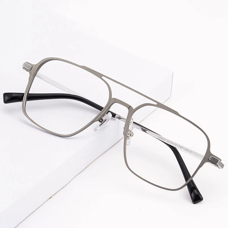 New Arrival Aluminum Magnesium Alloy Frame Eyewears Polygonal Glasses Super Light Frame Business Style Man and Woman
New Arrival Aluminum Magnesium Alloy Frame Eyewears Polygonal Glasses Super Light Frame Business Style Man and Woman