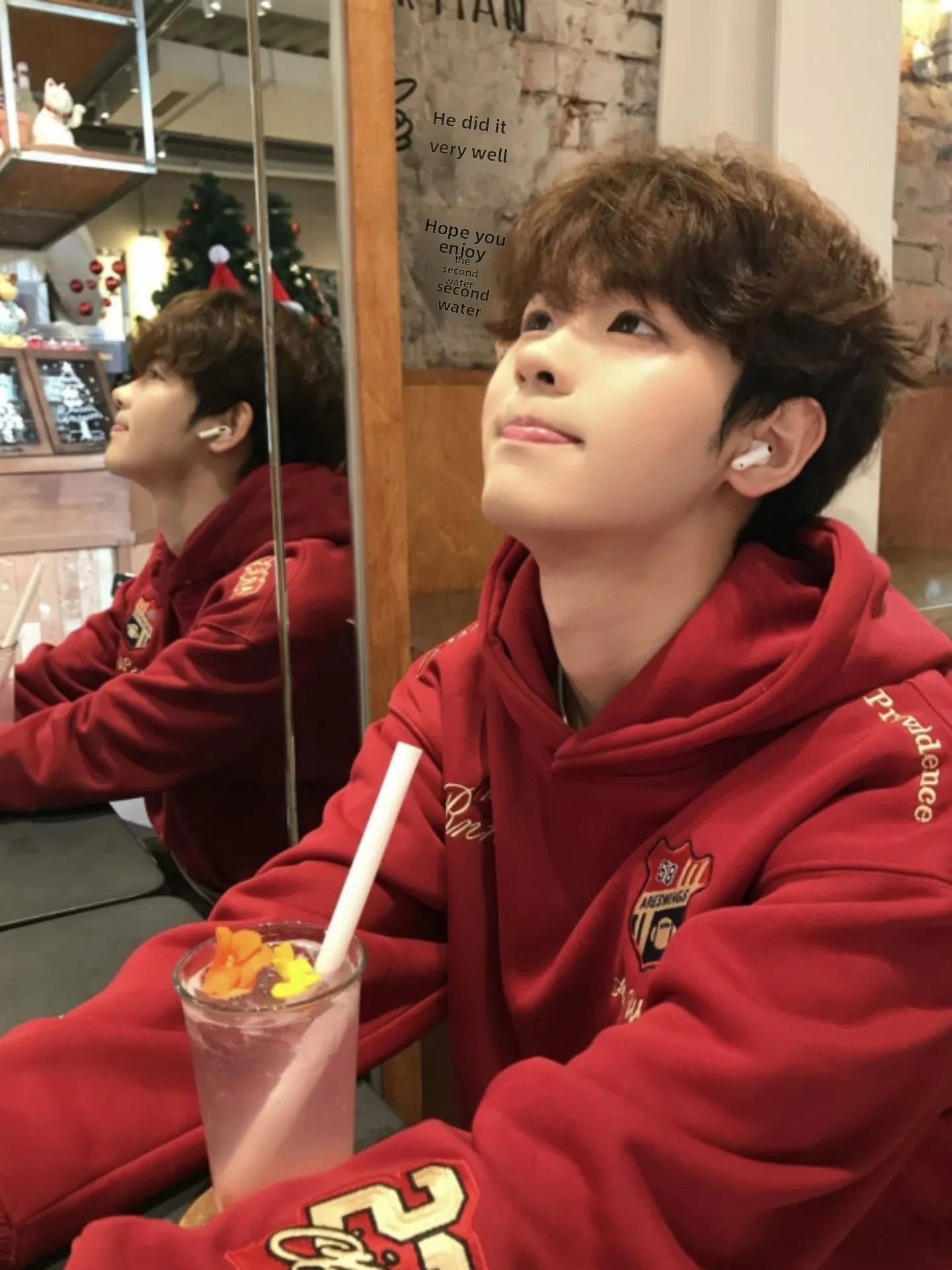Thiened Fce Hoodie Men's Winter Warm Embroidered Bae Sweatirt Red Jaet American Sle Sports Ball Youth Casual Wear
Thiened Fce Hoodie Men's Winter Warm Embroidered Bae Sweatirt Red Jaet American Sle Sports Ball Youth Casual Wear