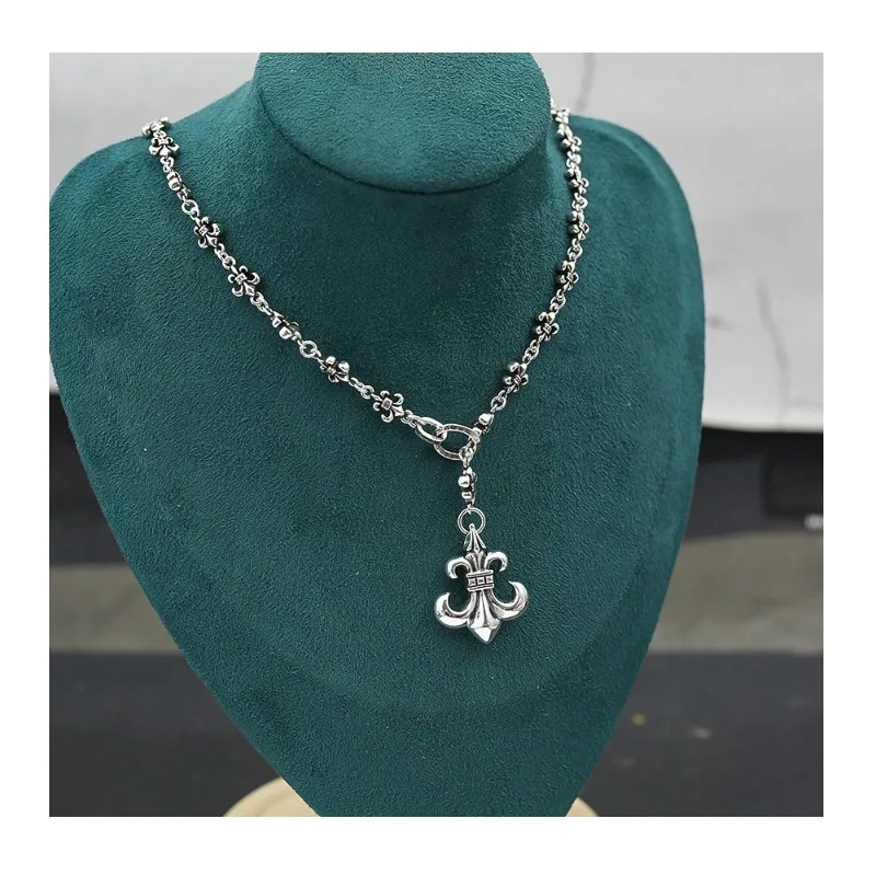 American Trend Retro Hip Hop Rock Cyberpunk Cross Necklace Adjustable Male and Female Couples Pendant
American Trend Retro Hip Hop Rock Cyberpunk Cross Necklace Adjustable Male and Female Couples Pendant