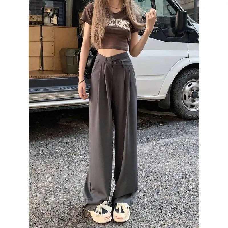 Женские повседневные вертикальные брюки, новый дизайн, костюмные брюки Cleanfit Sle с низкой талией, материал ПВХ, подходит для среднего возраста, весенний сезон
Женские повседневные вертикальные брюки, новый дизайн, костюмные брюки Cleanfit Sle с низкой талией, материал ПВХ, подходит для среднего возраста, весенний сезон