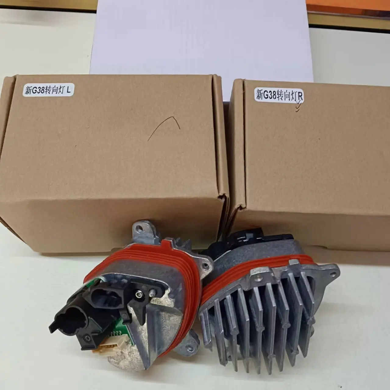 DRL LED Headlight Angel Eyes Control Module OE 23508301 23508302 Turn Signal Lights for G30 G38 LCI
DRL LED Headlight Angel Eyes Control Module OE 23508301 23508302 Turn Signal Lights for G30 G38 LCI