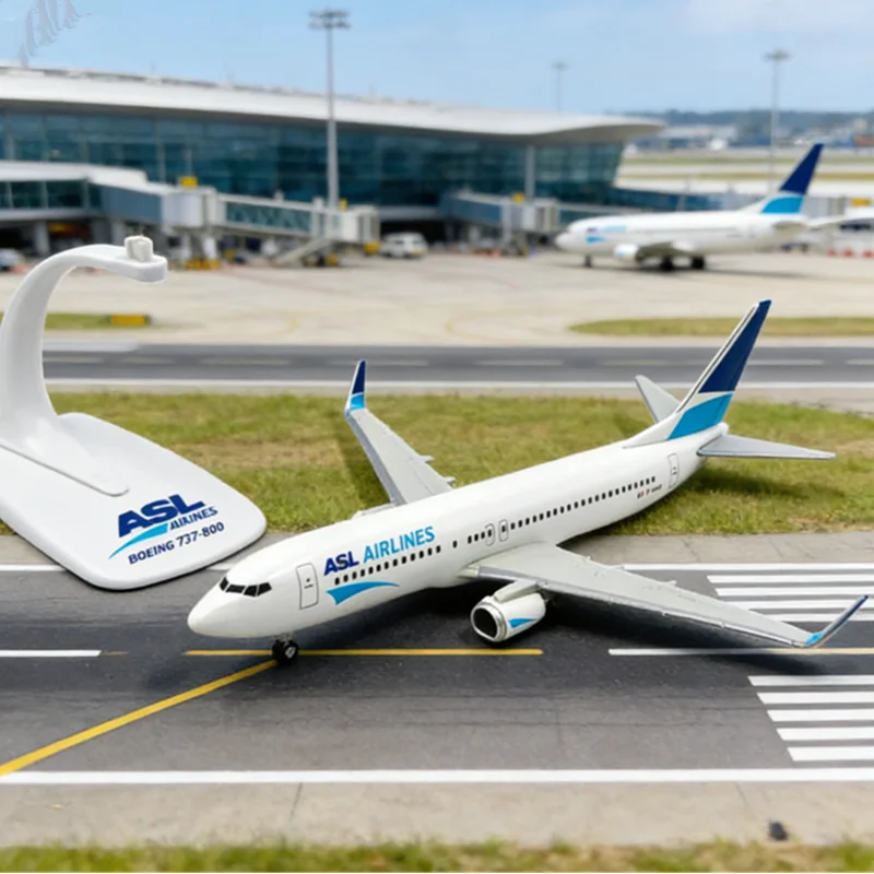 Масштабная модель самолета B737-800 авиакомпании ASL (1:200) из ABS-пластика, сборная, для коллекции, демонстрации, подарков и для фанатов
Масштабная модель самолета B737-800 авиакомпании ASL (1:200) из ABS-пластика, сборная, для коллекции, демонстрации, подарков и для фанатов
