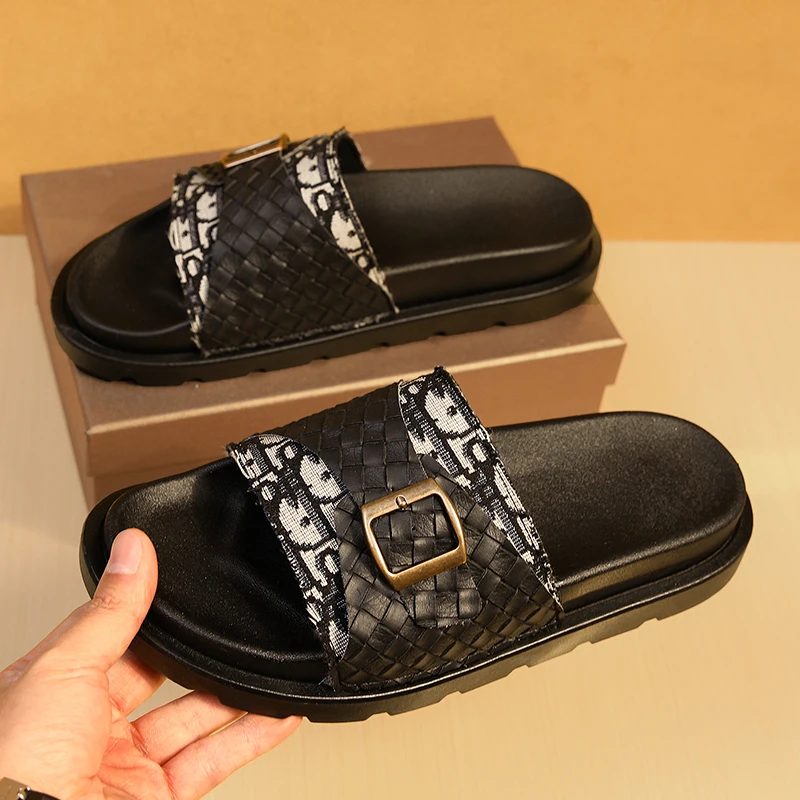 Men Women Vintage Bread Slides, Casual Fashion Trendy Slippers, Non-slip Outdoor Beach Leisure Shoes
Men Women Vintage Bread Slides, Casual Fashion Trendy Slippers, Non-slip Outdoor Beach Leisure Shoes