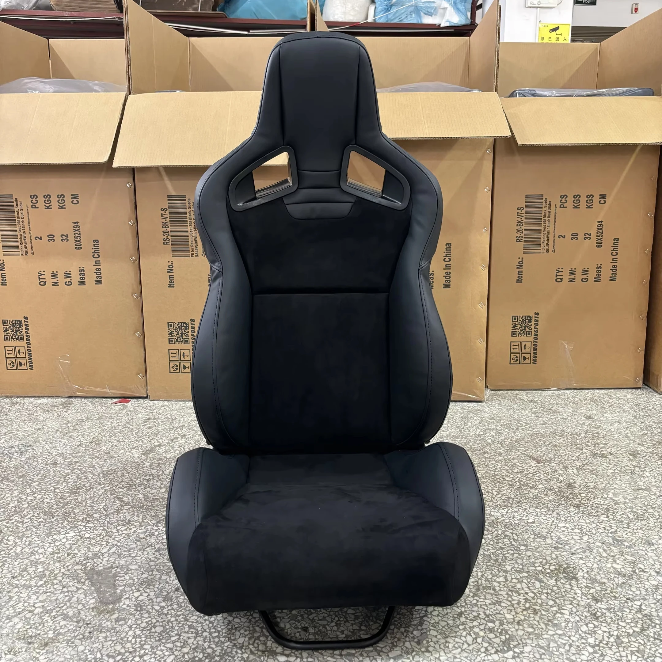 Sportster CS Black Universal Seats Comfortable Racing Seat Luxury Leather Suede Car Seats With Carbon Fiber Back
Sportster CS Black Universal Seats Comfortable Racing Seat Luxury Leather Suede Car Seats With Carbon Fiber Back