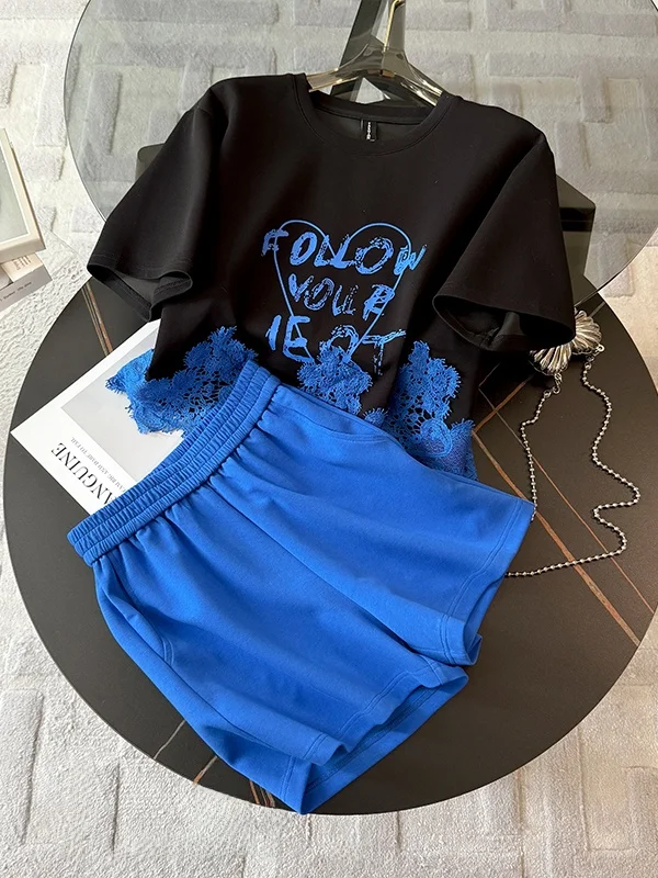 Summer Women's Casual Short Sleeve T-Shirt Blue Shorts Two-Piece Set Complete OOTD Design Fashionable And Stylish Ensemble
Summer Women's Casual Short Sleeve T-Shirt Blue Shorts Two-Piece Set Complete OOTD Design Fashionable And Stylish Ensemble