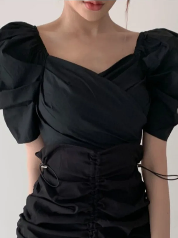 Korean Design Pleated Belted Bubble Sve irt Women's Summer New Sle Elely Slimming ort Length Top
Korean Design Pleated Belted Bubble Sve irt Women's Summer New Sle Elely Slimming ort Length Top