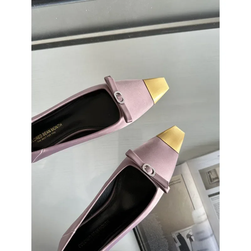 2024 Spring New Women's Shoes Fashion Versatile Metal Buckle Square Head Flat Sole Single Shoes Shallow Mouth Women's Shoes
2024 Spring New Women's Shoes Fashion Versatile Metal Buckle Square Head Flat Sole Single Shoes Shallow Mouth Women's Shoes