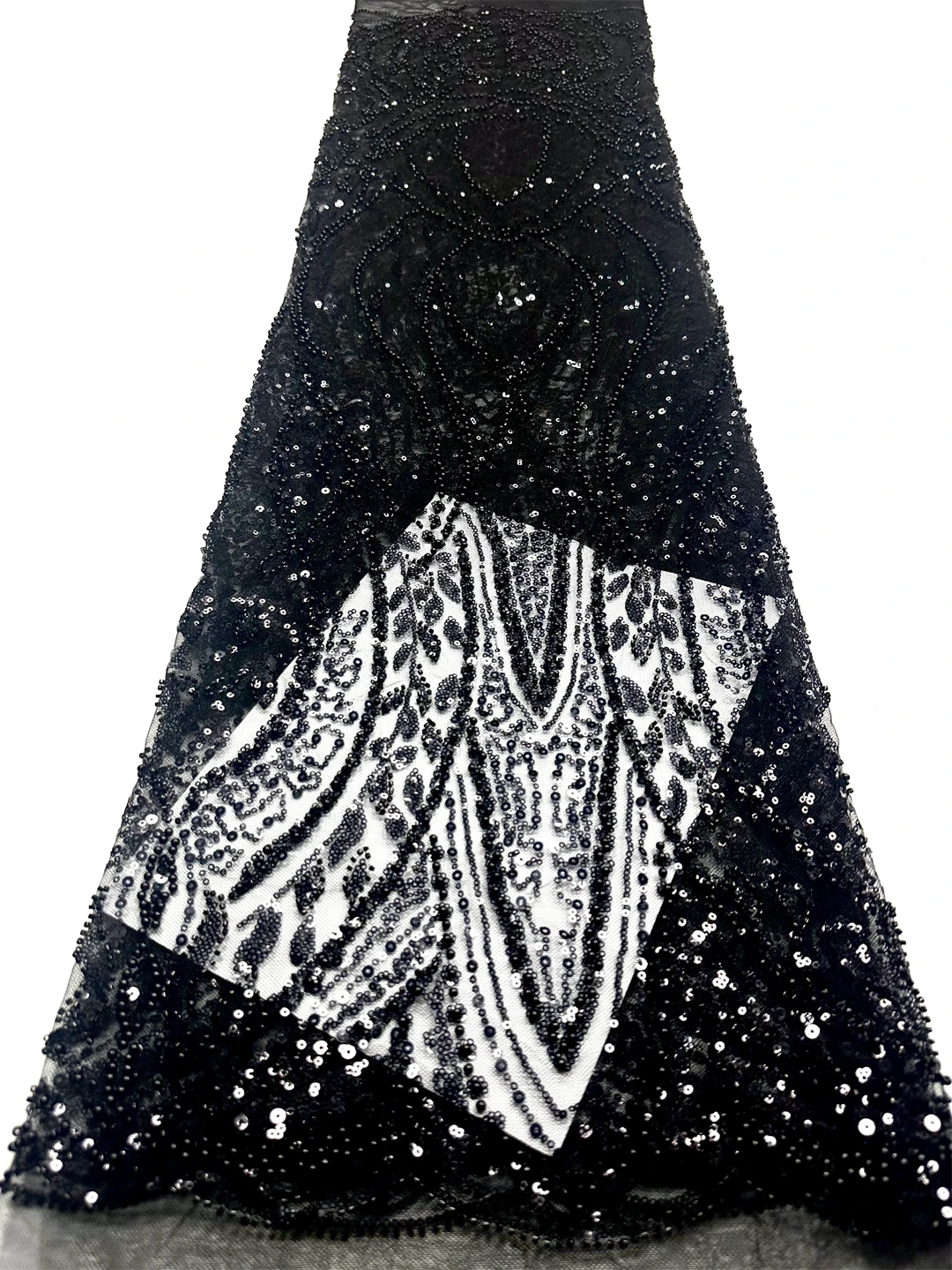 Black African Sequins Lace Fabric for Wedding Dress, Beaded Embroidery, French Tulle, Nigerian Material, High Quality
Black African Sequins Lace Fabric for Wedding Dress, Beaded Embroidery, French Tulle, Nigerian Material, High Quality