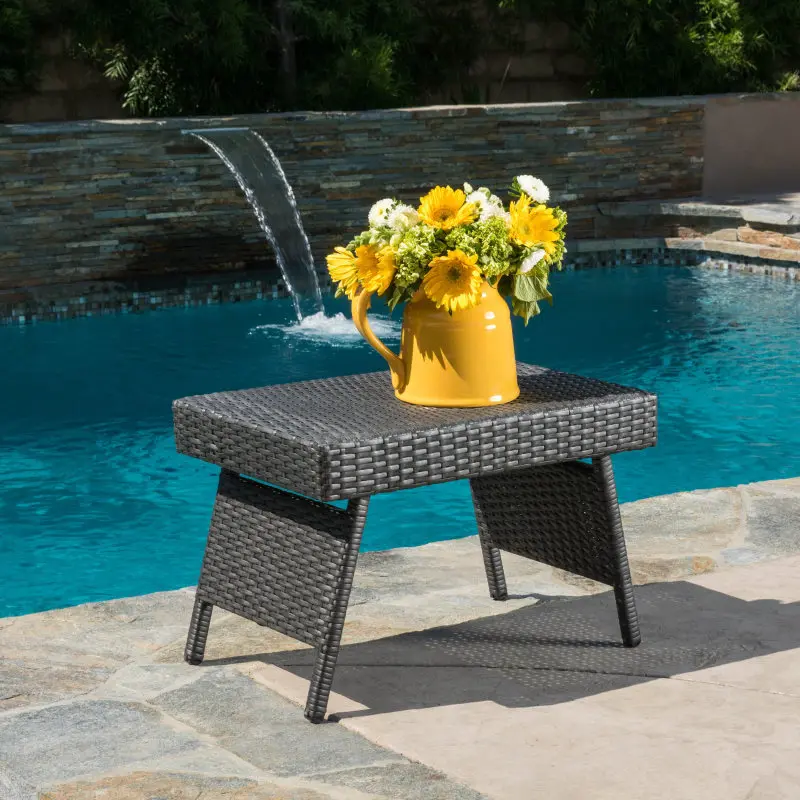 SALEM PE WICKER SNACK TABLE
SALEM PE WICKER SNACK TABLE