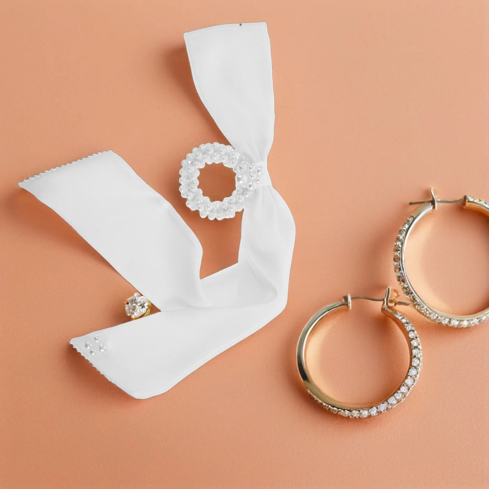 Hairband Wedding Headpiece White Bridal Hair Accessory Wide Comfortable for Beach Ceremony Bridesmaid Styling
Hairband Wedding Headpiece White Bridal Hair Accessory Wide Comfortable for Beach Ceremony Bridesmaid Styling