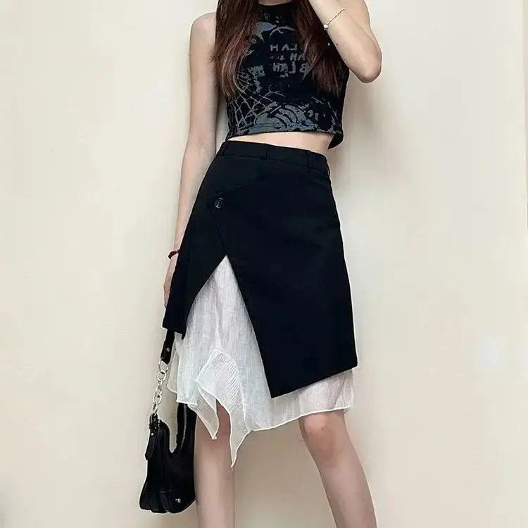 Irregular Fake Two-Piece Black Skirt Women 2025 Spring Summer New Design Retro Versatile Niche Splicing Medium Skirt
Irregular Fake Two-Piece Black Skirt Women 2025 Spring Summer New Design Retro Versatile Niche Splicing Medium Skirt