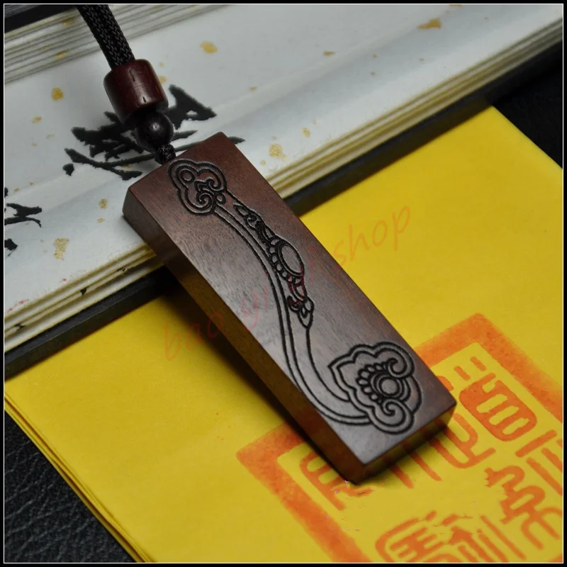 Ожерелье с подвеской Lightning strike jujube, изысканная подвеска Taoist для мужчин и женщин
Ожерелье с подвеской Lightning strike jujube, изысканная подвеска Taoist для мужчин и женщин