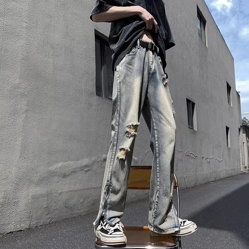 American Vibe Men's Slim Fit Micro Flared Jeans Hip Hop Sle Tear Hole Denim Pants Street Faion High Waist Zipper Fly
American Vibe Men's Slim Fit Micro Flared Jeans Hip Hop Sle Tear Hole Denim Pants Street Faion High Waist Zipper Fly