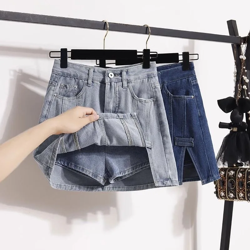 High-Waist Split Denim Skirts Pants For Women Summer Korean Style Basics Casual Y2K A-Line Chic Vintage Hip-Hugging Shorts Skirt
High-Waist Split Denim Skirts Pants For Women Summer Korean Style Basics Casual Y2K A-Line Chic Vintage Hip-Hugging Shorts Skirt