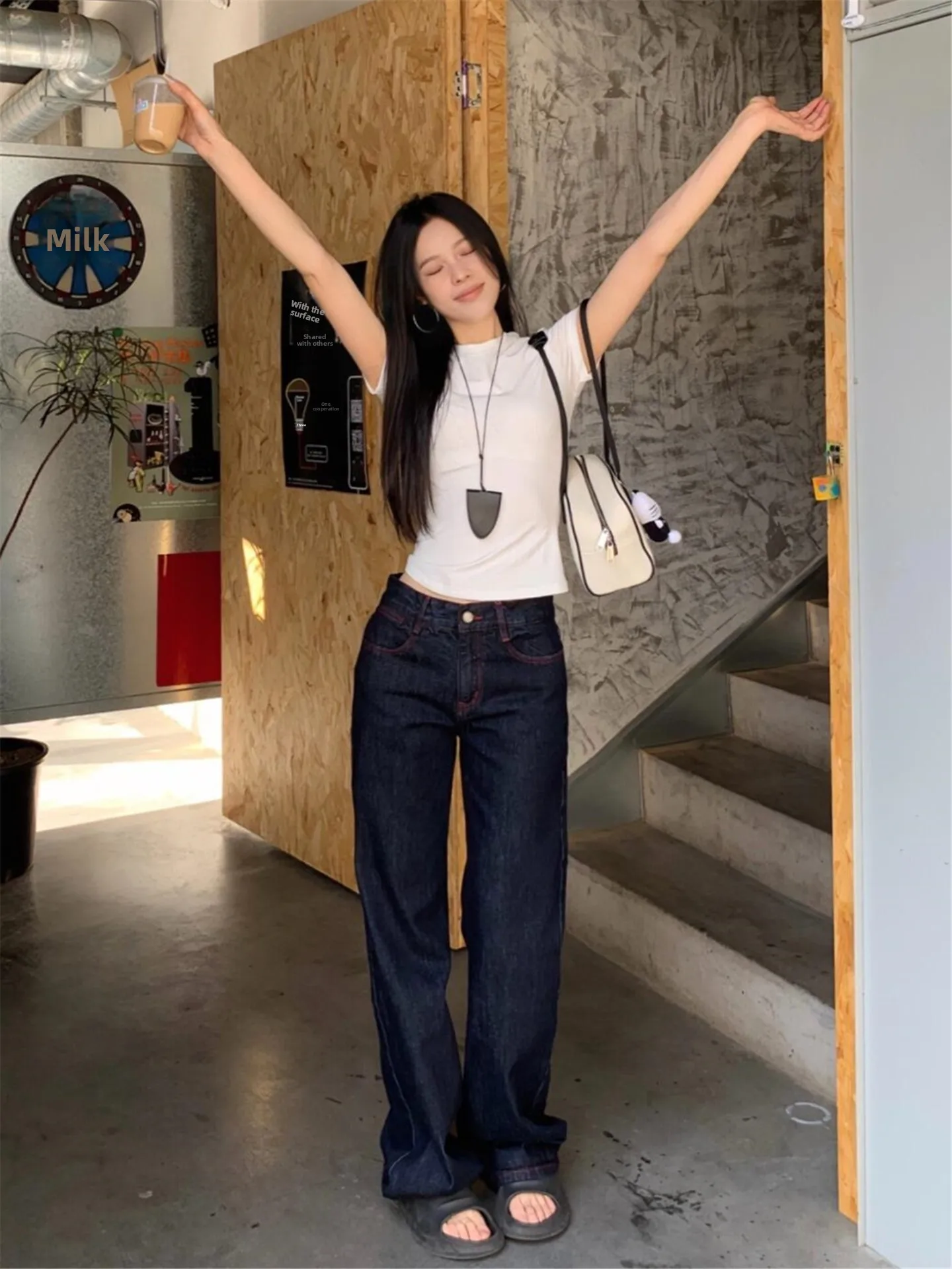 American Retro Straight Leg Loose Fit Floor-Length Denim Jeans Women's Spring Autumn Slimming High Waist Extended Pants
American Retro Straight Leg Loose Fit Floor-Length Denim Jeans Women's Spring Autumn Slimming High Waist Extended Pants