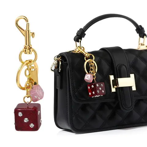 Creative Dice Keychain Crystal Drop GlueAlphabet Keychain Student Ladies BagAccessores Good Luck Gift PendantKeyring