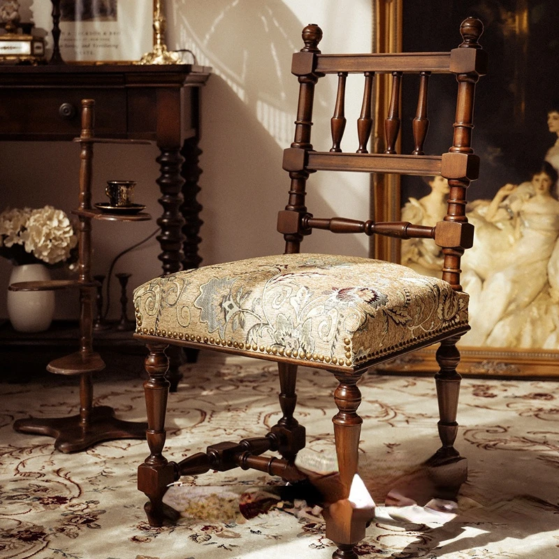 French vintage chair American designer furniture Republic of China style single sofa
French vintage chair American designer furniture Republic of China style single sofa