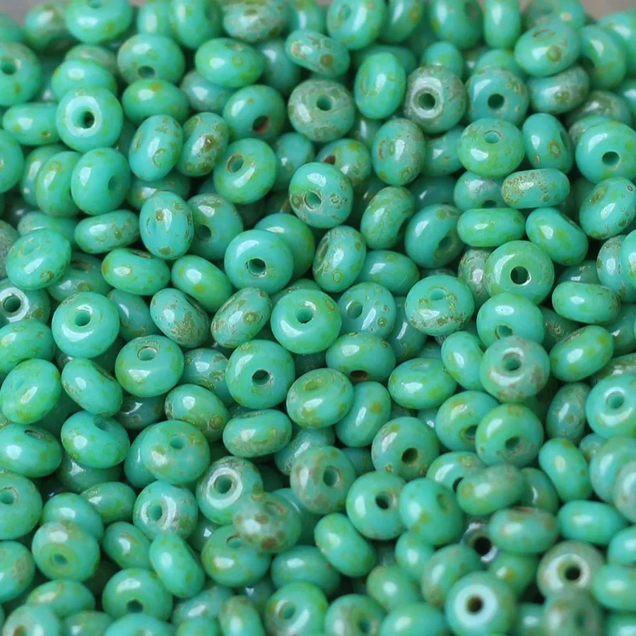 100pcs 2.5*4mm Handmade Glass Beads Bracelet Necklace Earring Scatter Pieces DIY Semi-finished Production
100pcs 2.5*4mm Handmade Glass Beads Bracelet Necklace Earring Scatter Pieces DIY Semi-finished Production