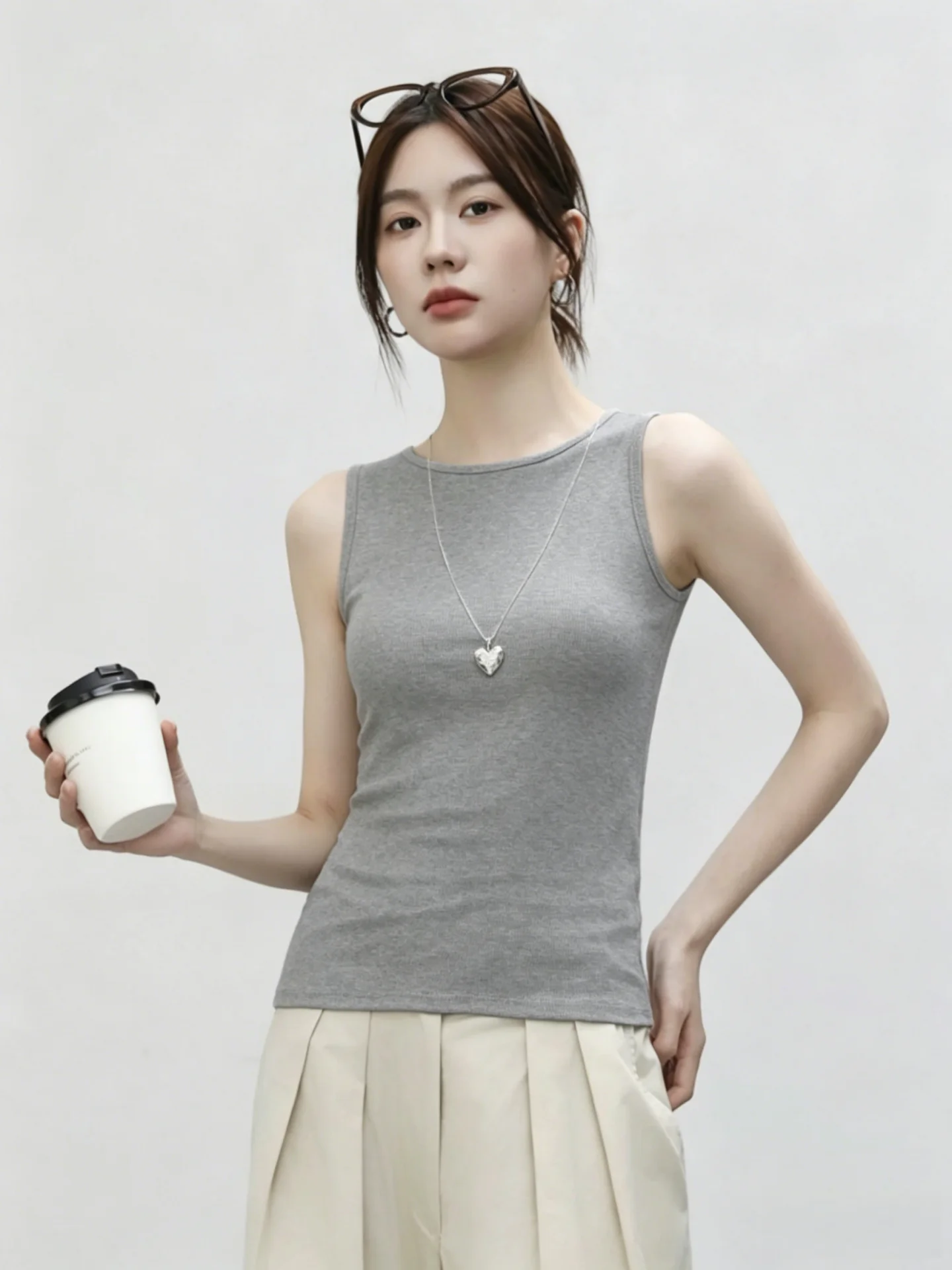 2026 New Style One-Shoulder Sleeveless Vest Women's plus Size Slim Fit Innerwear Outerwear Base Layer Tank Top Summer Simple ...
2026 New Style One-Shoulder Sleeveless Vest Women's plus Size Slim Fit Innerwear Outerwear Base Layer Tank Top Summer Simple ...