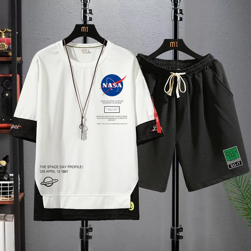 Летний мужской повседневный комплект из ледяного шелка Qui Dry ort Sve Loose Fit Youthful orts Spor Универсальный интегрированный ансамбль INS
Летний мужской повседневный комплект из ледяного шелка Qui Dry ort Sve Loose Fit Youthful orts Spor Универсальный интегрированный ансамбль INS