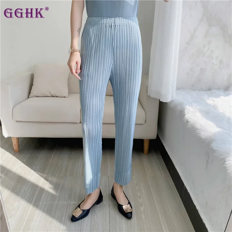 GGHK Pleated Women Casual Pants 2024 Autumn New Solid Color High Waist Slim Slim Design Korean Fashion Female Long Pants
GGHK Pleated Women Casual Pants 2024 Autumn New Solid Color High Waist Slim Slim Design Korean Fashion Female Long Pants