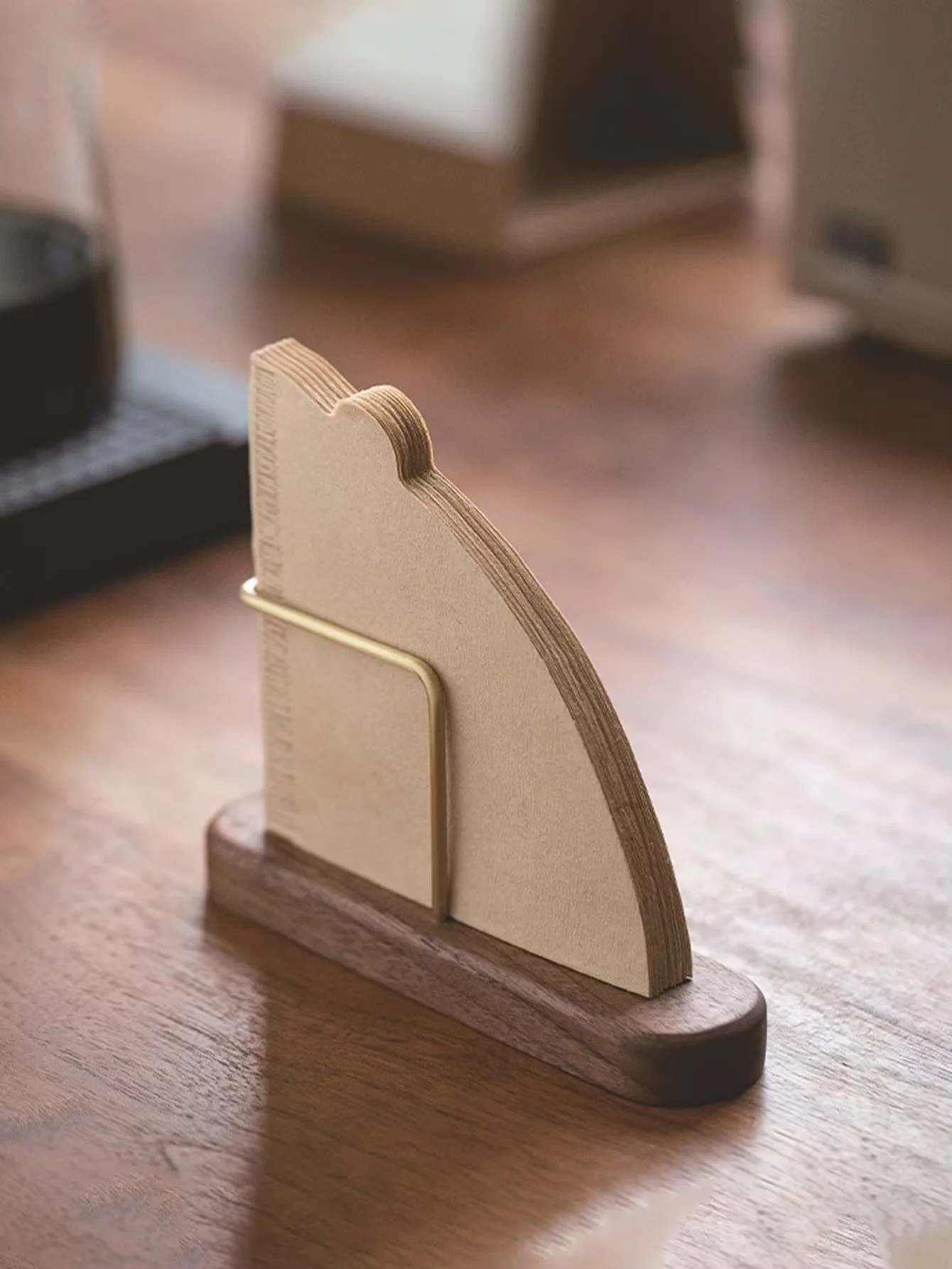 E2 Coffee Filter Holder Walnut Brass Coffee Filter Storage for V60 Paper Coffee Filters Coffee Filter Paper Storage Rack Holder
E2 Coffee Filter Holder Walnut Brass Coffee Filter Storage for V60 Paper Coffee Filters Coffee Filter Paper Storage Rack Holder