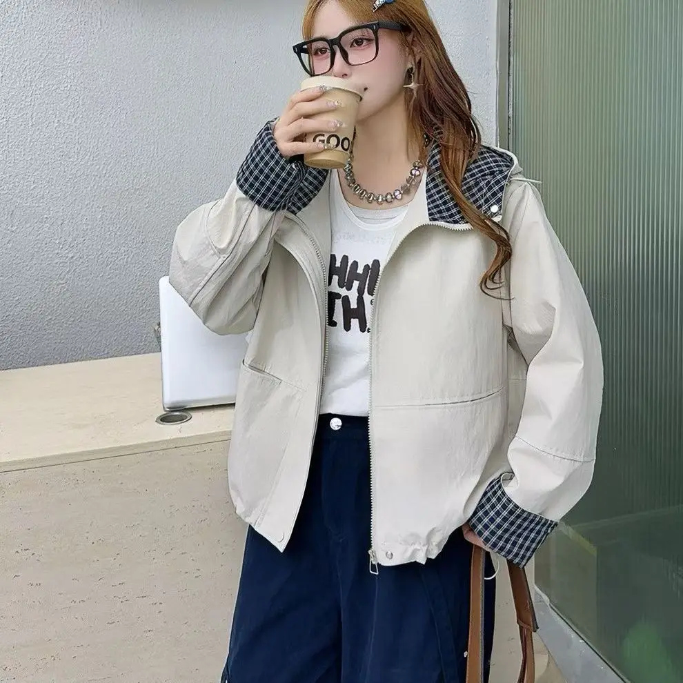Hooded Contrasting Color Plaid Splicing Women's Autumn 2026 New American Retro Loose Lapel Jacket Top Trench Coat
Hooded Contrasting Color Plaid Splicing Women's Autumn 2026 New American Retro Loose Lapel Jacket Top Trench Coat