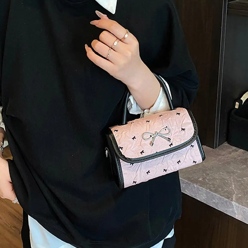 Trend Women Butterfly Knot Handbag Women's Underarm Single Shoulder Crossbody Bag For Shopping Dating
Trend Women Butterfly Knot Handbag Women's Underarm Single Shoulder Crossbody Bag For Shopping Dating