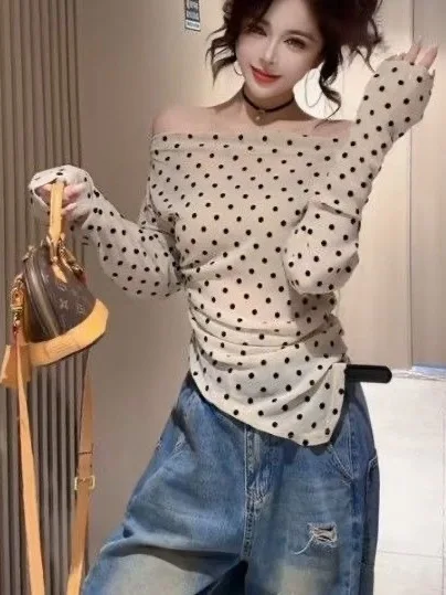 Slim Fit Polka Dot Long Sleeve T-Shirt Women's Fashionable One Shoulder Top Elegant Ageless Cover up Summer New Arrival
Slim Fit Polka Dot Long Sleeve T-Shirt Women's Fashionable One Shoulder Top Elegant Ageless Cover up Summer New Arrival