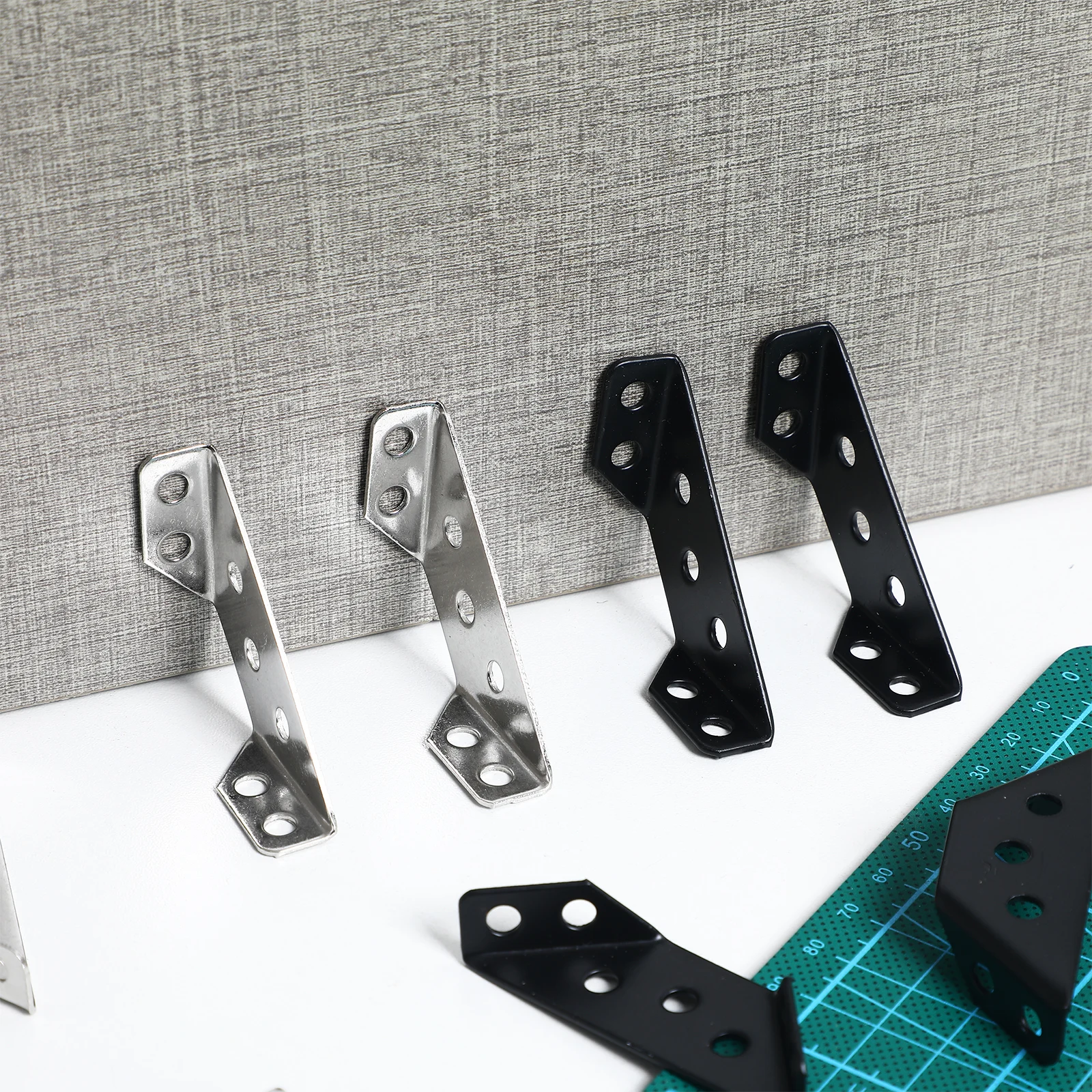 20pcs Stainless Steel Corner Brackets 10Black 6 5x2 8x3mm Furniture Reinforcement Shelf Fastening Connectors For Wood
20pcs Stainless Steel Corner Brackets 10Black 6 5x2 8x3mm Furniture Reinforcement Shelf Fastening Connectors For Wood