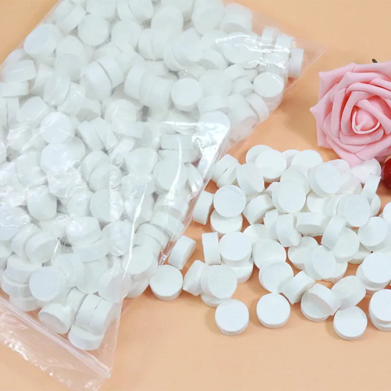 Compressed Disposable Pure Cotton Travel Mini Small Granule Portable Cleansing Towel Face Washing Towel
Compressed Disposable Pure Cotton Travel Mini Small Granule Portable Cleansing Towel Face Washing Towel