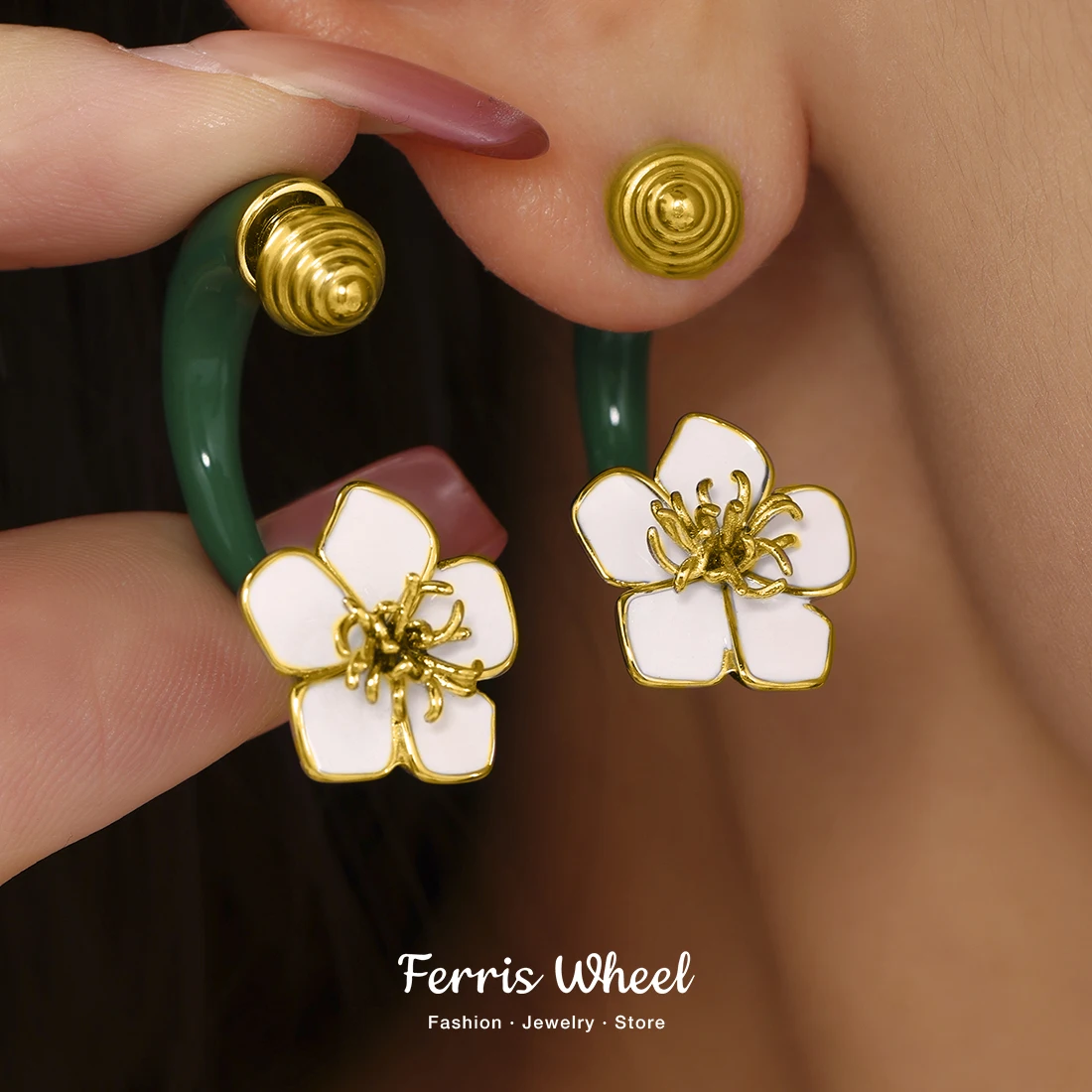 Camellia Unique Stainless Steel 18K Gold Plated Earrings For Women Waterproof Enamel Ear Stud Luxury Daily Jewelry Gift
Camellia Unique Stainless Steel 18K Gold Plated Earrings For Women Waterproof Enamel Ear Stud Luxury Daily Jewelry Gift