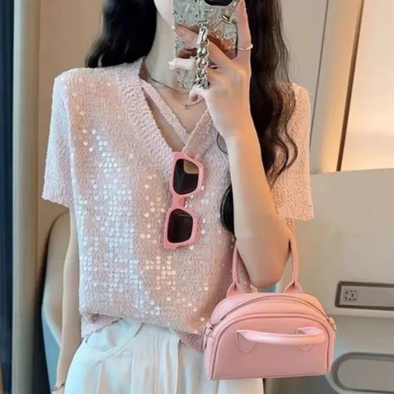 Summer Short Sleeve V-Neck Women's Clothing Solid Color T-shirt Pullover Beaded Sequined All-match Elegant Flattering Tops
Summer Short Sleeve V-Neck Women's Clothing Solid Color T-shirt Pullover Beaded Sequined All-match Elegant Flattering Tops