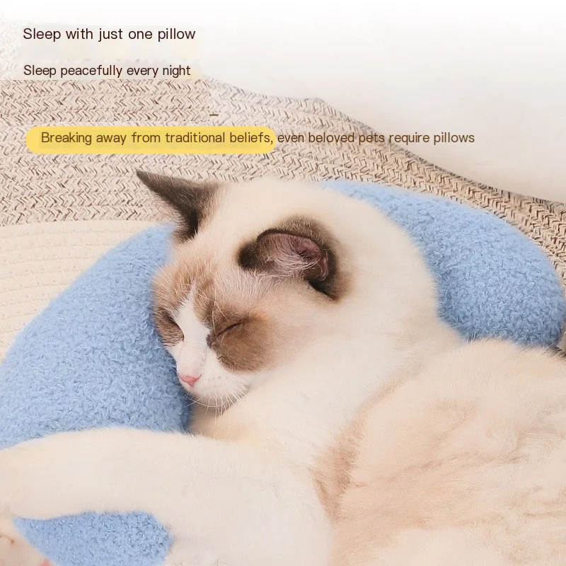 U-shaped Pillow for Cat Toys and Pet Supplies, Small Pillow for Soft Cats and Dogs, Universal Neck Protection Sleeping Pillow
U-shaped Pillow for Cat Toys and Pet Supplies, Small Pillow for Soft Cats and Dogs, Universal Neck Protection Sleeping Pillow