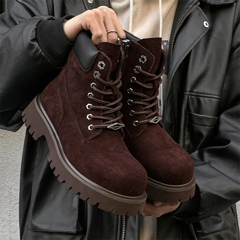 Мужские повседневные ботинки пустыни большого размера на открытом воздухе, обувь из коровьей замши, ковбойские рабочие ботинки, красивые мужские ботильоны на платформе
Мужские повседневные ботинки пустыни большого размера на открытом воздухе, обувь из коровьей замши, ковбойские рабочие ботинки, красивые мужские ботильоны на платформе