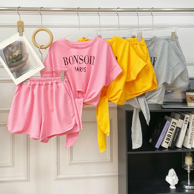 Women's Casual round Ne Letter Print T-irt High Waist orts Two-Piece Set Cotton ort Sve High Waist Wide Leg Pants
Women's Casual round Ne Letter Print T-irt High Waist orts Two-Piece Set Cotton ort Sve High Waist Wide Leg Pants