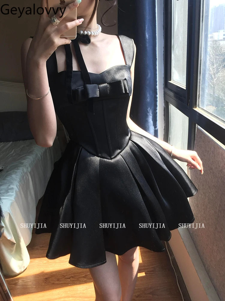 Black Sweet High Waist Slim Fit Sleeveless Pleated Short Dress Summer French Premium Bow Suspender Birthday Party Dresses
Black Sweet High Waist Slim Fit Sleeveless Pleated Short Dress Summer French Premium Bow Suspender Birthday Party Dresses