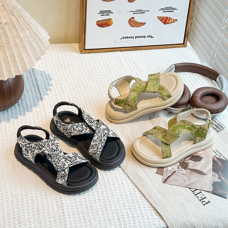 Little Girls Floral Print Leather Sandals 2026 New Summer Kids Chunky Beach Shoes Non-slip Trendy Comfort School Outdoor Sandals
Little Girls Floral Print Leather Sandals 2026 New Summer Kids Chunky Beach Shoes Non-slip Trendy Comfort School Outdoor Sandals