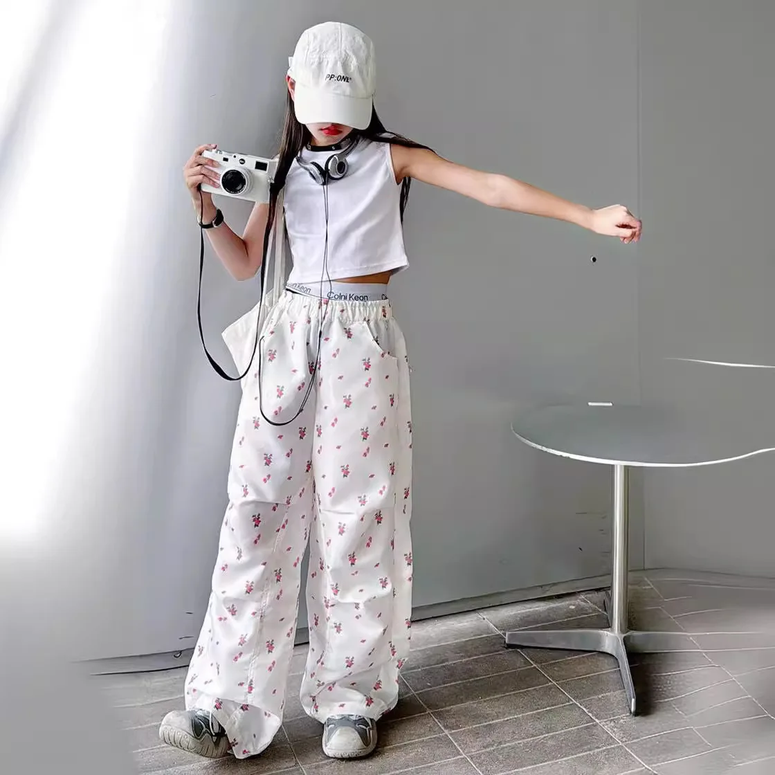 Girl Pant Fashion Floral Pant Vintage Flower Print Casual Pants Wide Leg Pants Overalls Big Baby Girl 2024 Summer New Pants
Girl Pant Fashion Floral Pant Vintage Flower Print Casual Pants Wide Leg Pants Overalls Big Baby Girl 2024 Summer New Pants