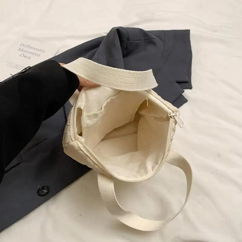small Mother Hand Bag Water Resistant Polyester Bag multifunction Baby Item Carriers Large Capacity Bag for Baby Essential
small Mother Hand Bag Water Resistant Polyester Bag multifunction Baby Item Carriers Large Capacity Bag for Baby Essential