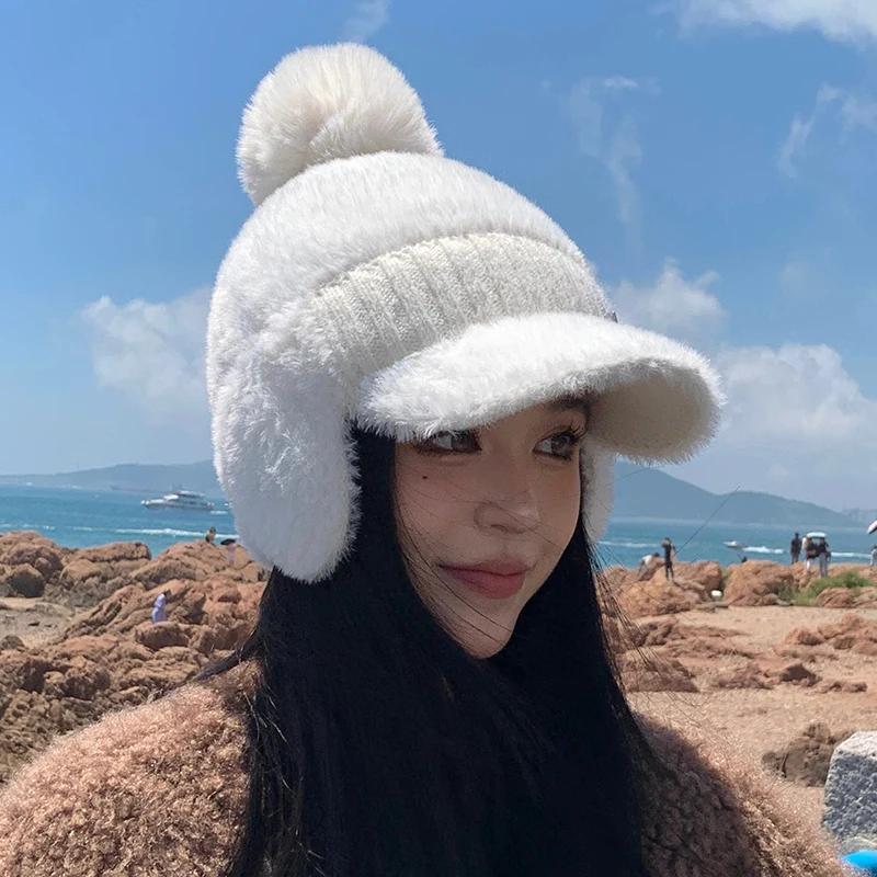 Warm Knitted Woolen Hat Women's Casual Style Winter Cap with Rabbit Fur Duckbill for Cycling And Autumn Winter Protection
Warm Knitted Woolen Hat Women's Casual Style Winter Cap with Rabbit Fur Duckbill for Cycling And Autumn Winter Protection