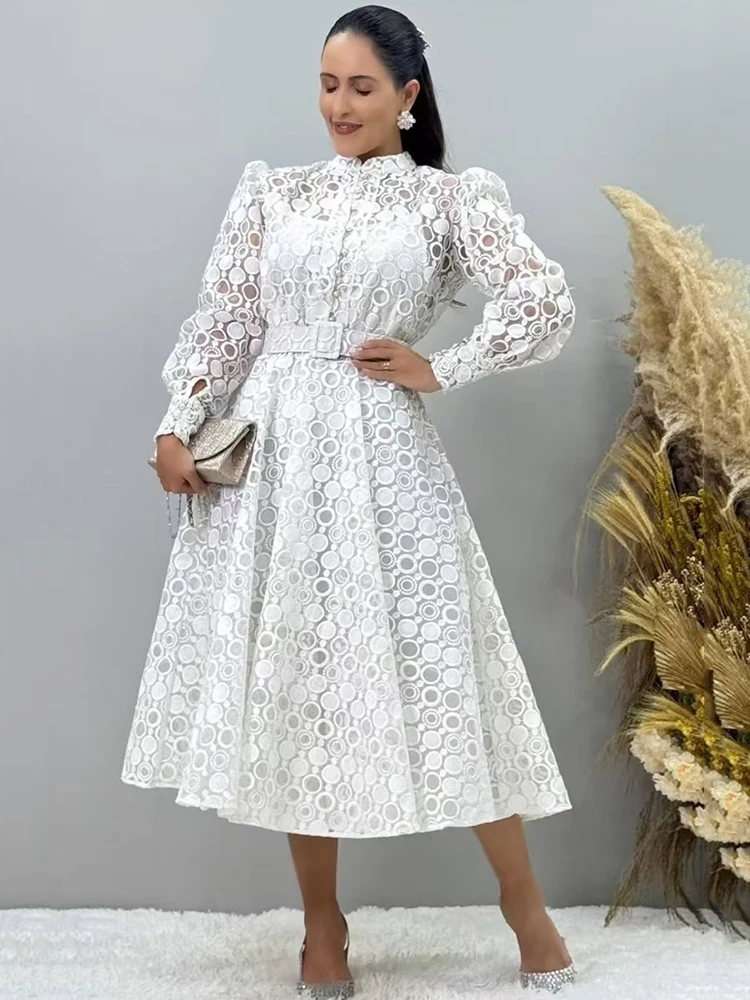 Spring 2025 women's vintage water-soluble openwork stand-up collar tie cinched waist dress, fashionable loose puffy skirt
Spring 2025 women's vintage water-soluble openwork stand-up collar tie cinched waist dress, fashionable loose puffy skirt