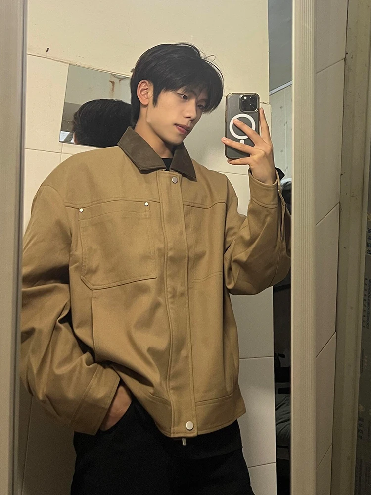 Detroit Casual Men's Jaet Spring Vintage Loose Fit Outerwear Zipper Closure Breathable Polyester/Nylon Cosite Fiber
Detroit Casual Men's Jaet Spring Vintage Loose Fit Outerwear Zipper Closure Breathable Polyester/Nylon Cosite Fiber