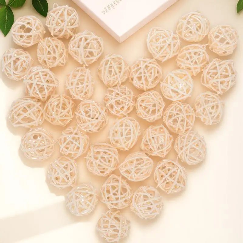 30pcs Rattan Aromatherapy Craft Project Christmas Decoration Vase Filler Home Rattan Ball Wedding Home Party
30pcs Rattan Aromatherapy Craft Project Christmas Decoration Vase Filler Home Rattan Ball Wedding Home Party