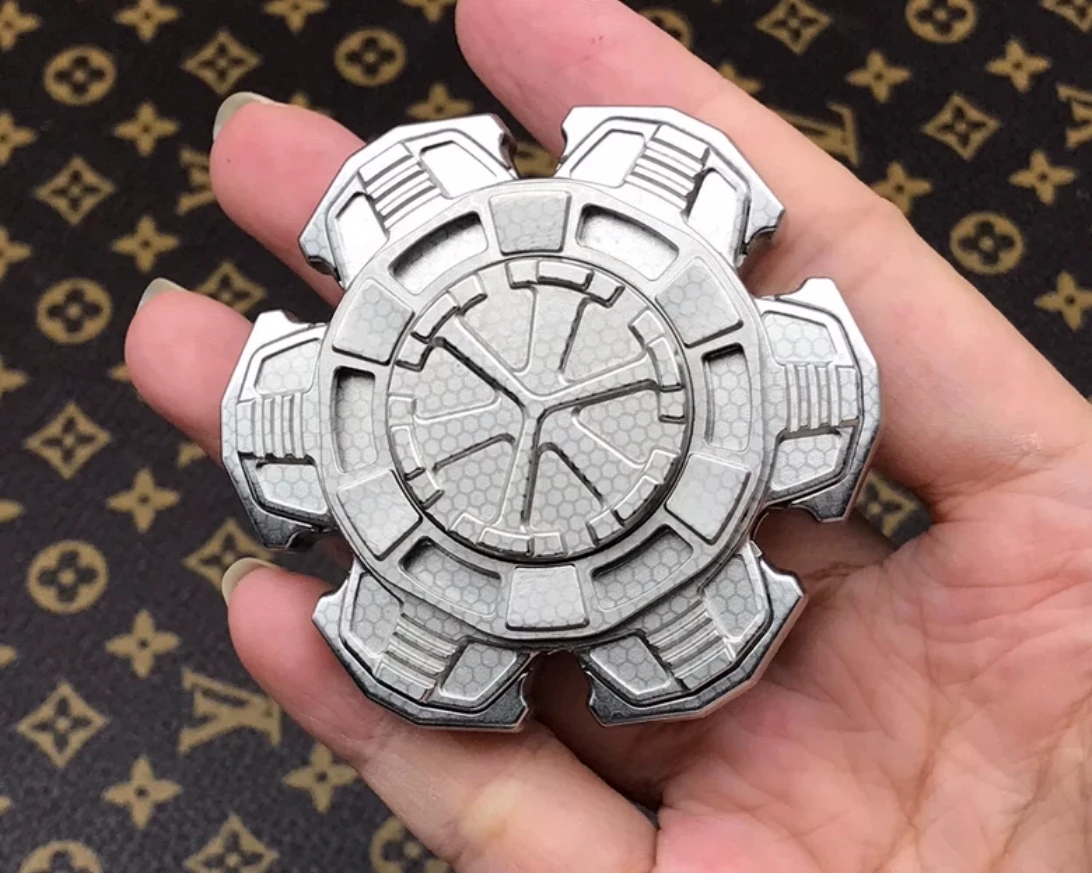 Б/У EDC Новый взрывной вращающийся гироскоп из нержавеющей стали, декомпрессионные игрушки
Б/У EDC Новый взрывной вращающийся гироскоп из нержавеющей стали, декомпрессионные игрушки