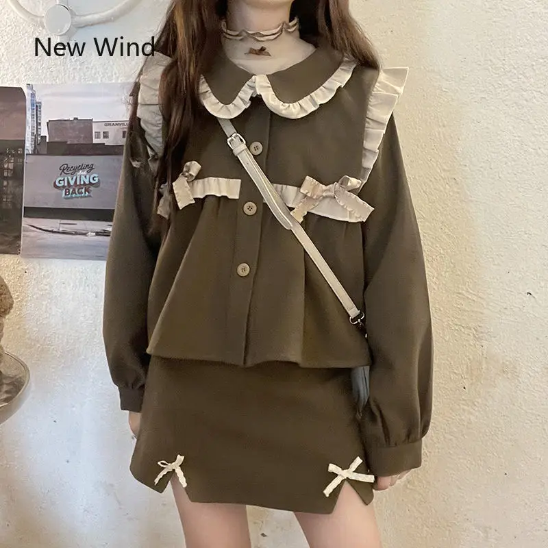 Autumn Kawaii Lolita Two-Piece Set Women Japanese Style Bow Ruffled Y2K Party Sweet Set Female Korean Vintage Suit 2022 Oversize
Autumn Kawaii Lolita Two-Piece Set Women Japanese Style Bow Ruffled Y2K Party Sweet Set Female Korean Vintage Suit 2022 Oversize