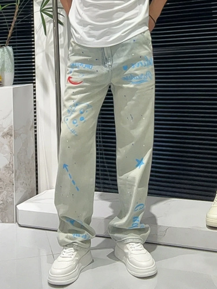 Trendy Graffiti Print Loose Fit Casual Straight Leg Jeans for Men Youthful Wear Resistant And Comfortable All Season Wear
Trendy Graffiti Print Loose Fit Casual Straight Leg Jeans for Men Youthful Wear Resistant And Comfortable All Season Wear