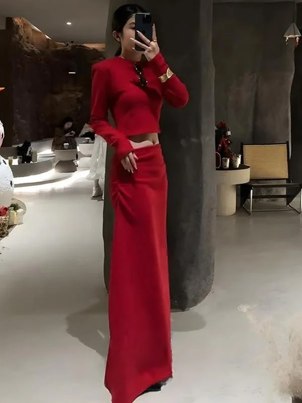 Christmas New Year Red Long Sleeve round Neck Women's Fashion Set with Top And Skirt Two-Piece Suit Spring Collection
Christmas New Year Red Long Sleeve round Neck Women's Fashion Set with Top And Skirt Two-Piece Suit Spring Collection