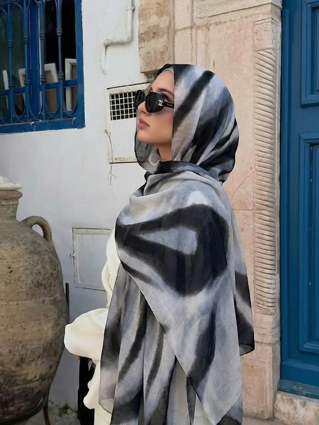 2026 New Women's Watercolor Hijab Scarf Bandana Headband Vintage Luxury Beach 180cm Long Handkerchief Bohemia Muslim Accessories
2026 New Women's Watercolor Hijab Scarf Bandana Headband Vintage Luxury Beach 180cm Long Handkerchief Bohemia Muslim Accessories